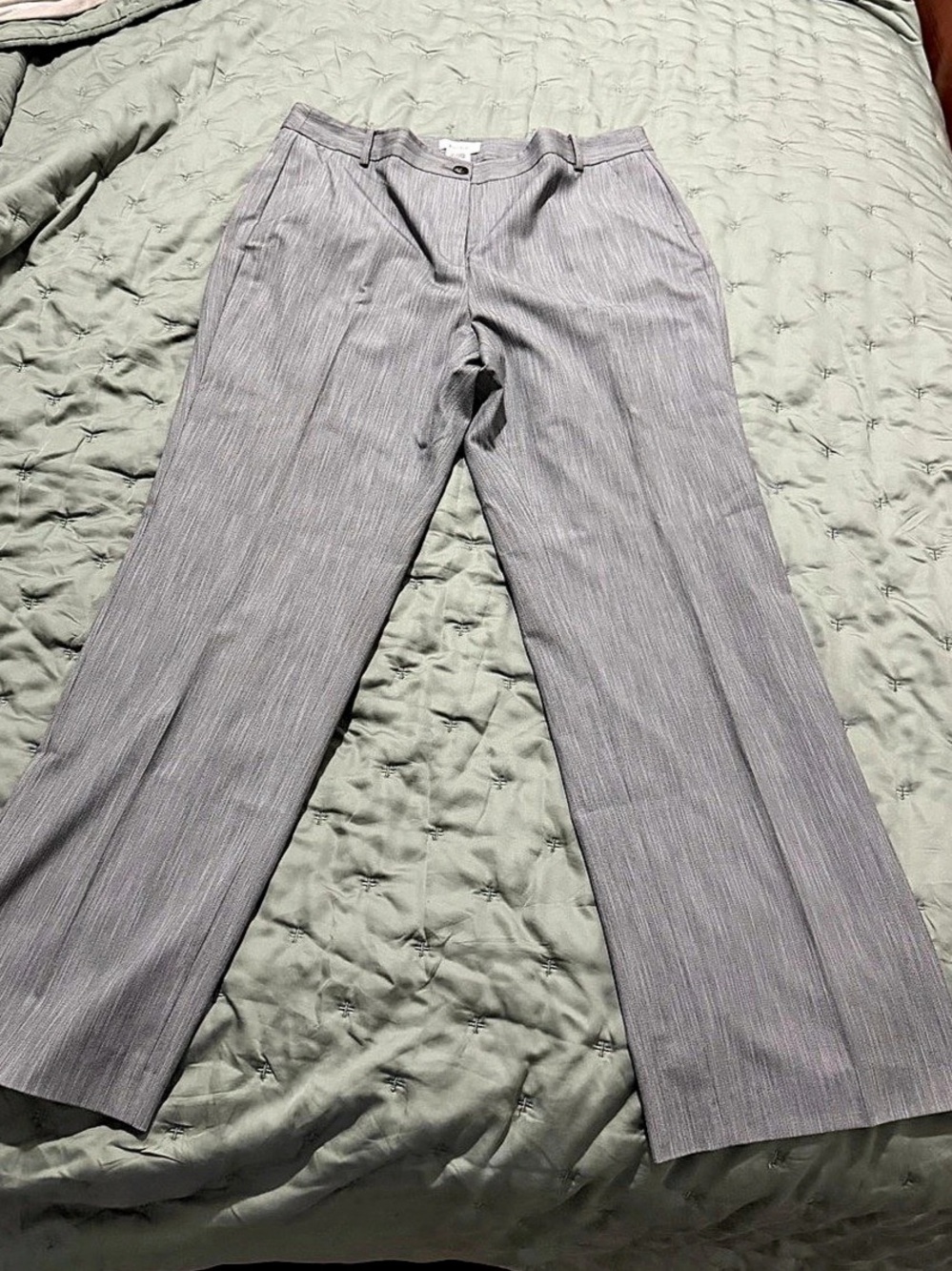 Kate Hill Pants in Gray Like New
